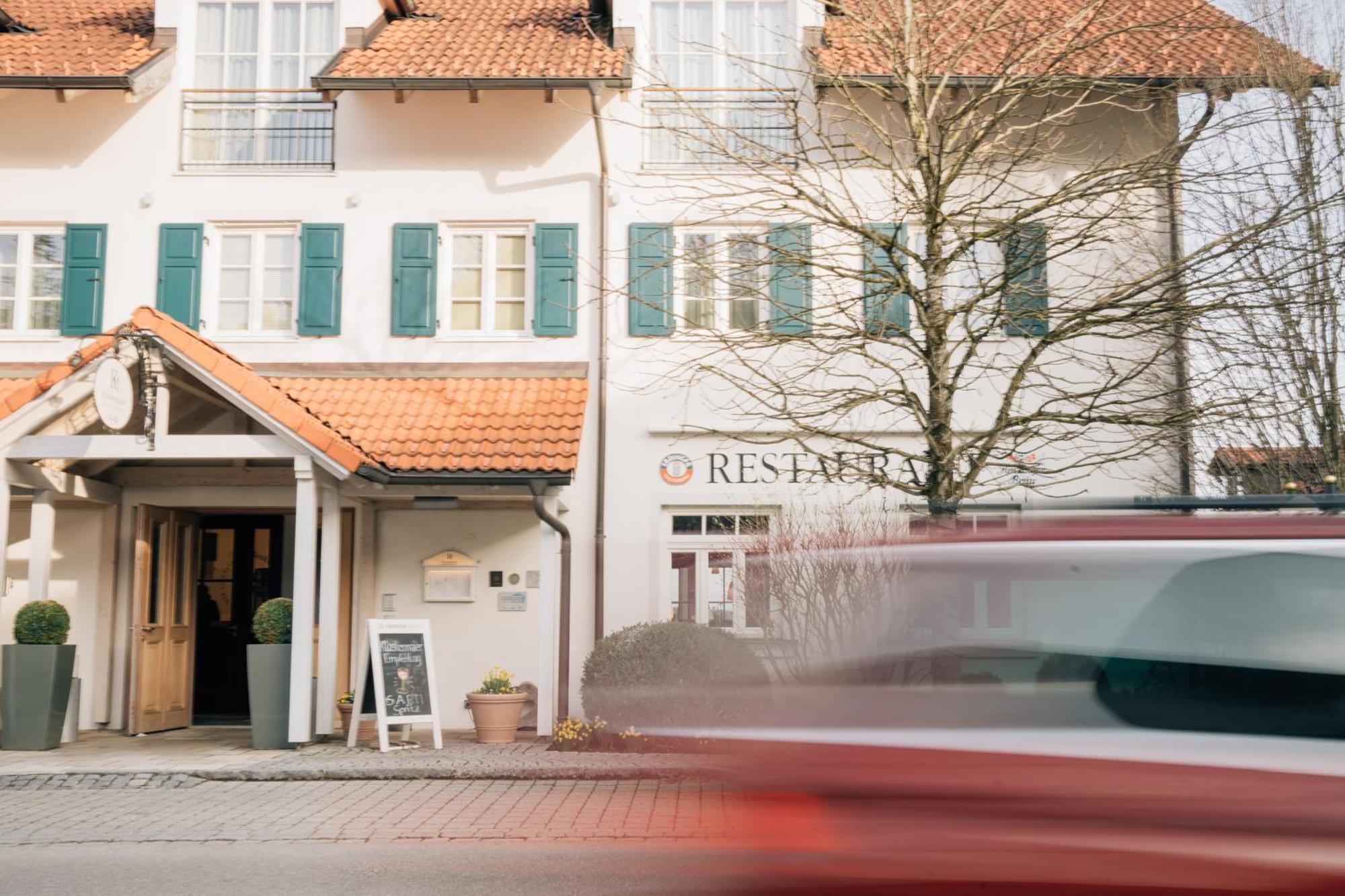 Klostermaier Hotel & Restaurant 익킹 외부 사진