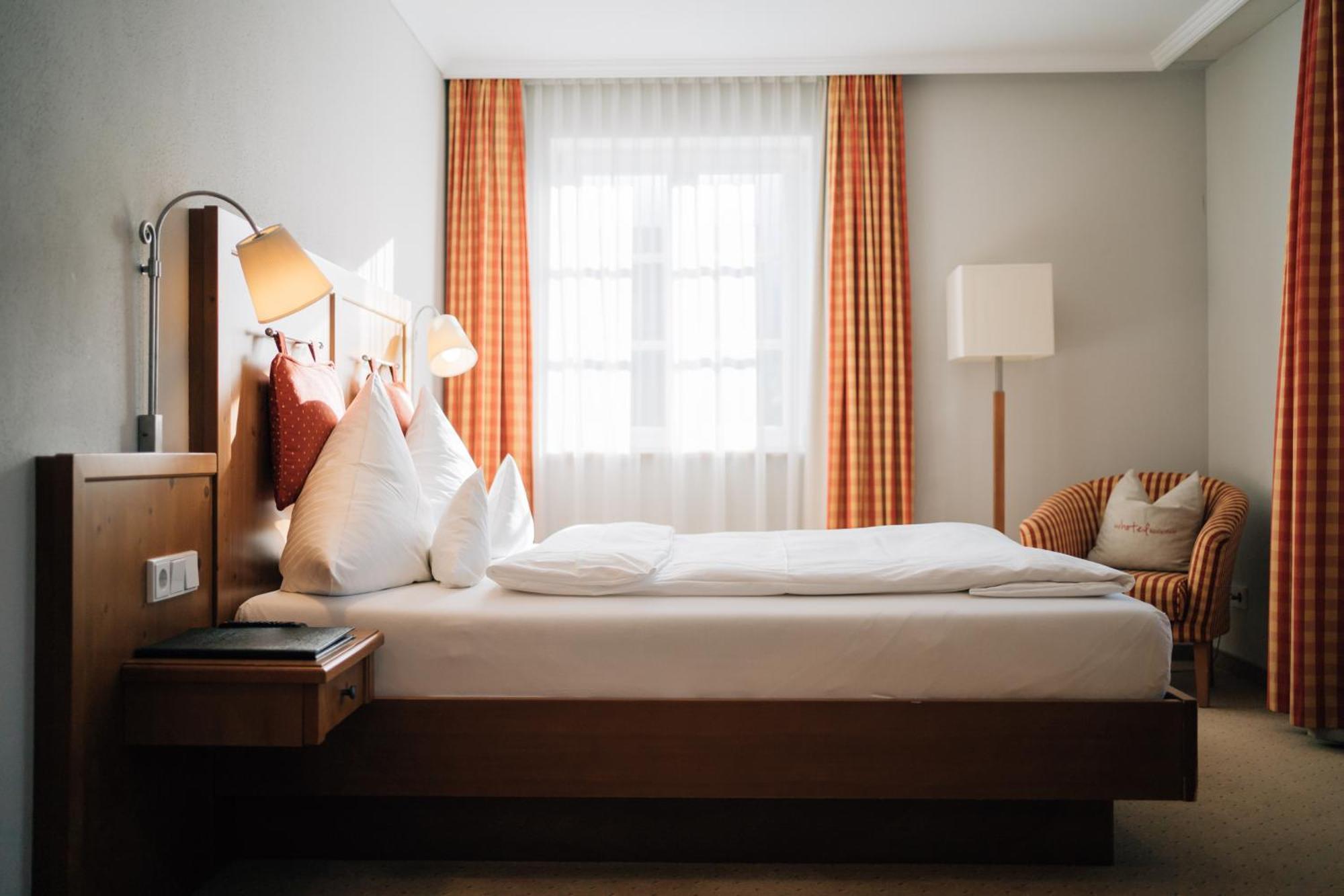 Klostermaier Hotel & Restaurant 익킹 외부 사진